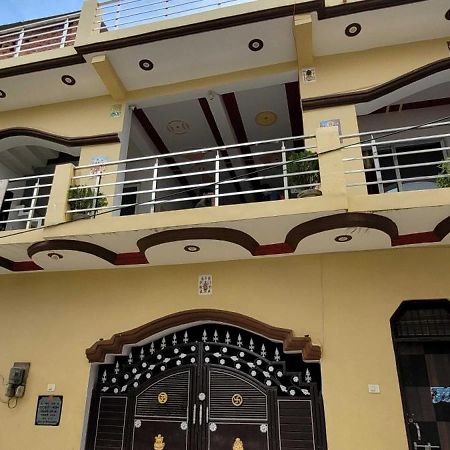 Hotel O Sainik Inn ลัคเนา ภายนอก รูปภาพ